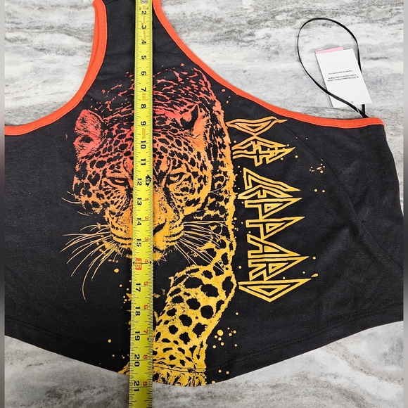 Def Leppard One-Shoulder Crop Top XXL NWT - Picture 6 of 6